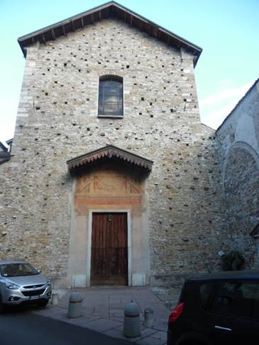 Изображение выглядит как здание, внешний, камень, старый

Автоматически созданное описание